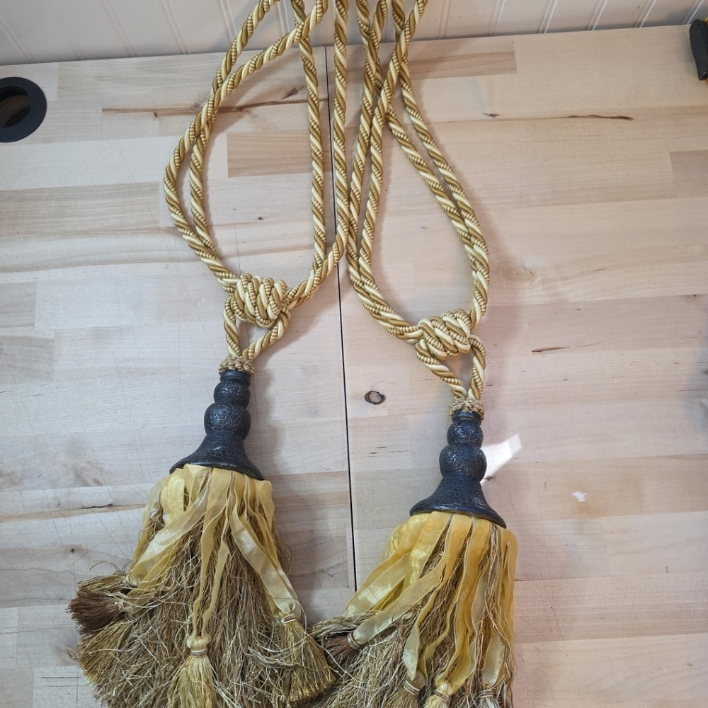 Vtg Pair Gold Braided Rope Tassel Fringed Curtain Drape Tiebacks Home Decor
